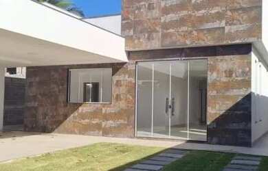 Imagem: A casa possui 3 Dormitórios, 4 Banheiros e está localizado