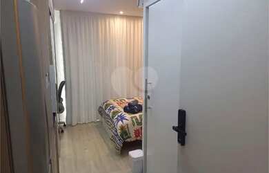 Imagem 2: STUDIO MOBILIADO AO LADO DO METRÔ MOEMA - PRONTO PARA MORAR