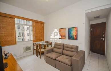 Imagem 6: Excelente apartamento de dois quartos, dependência completa e possibilidade...