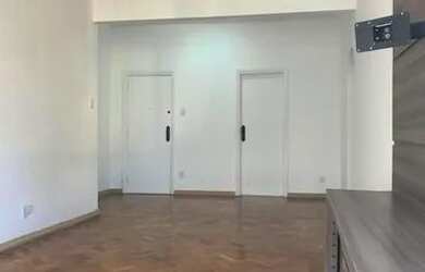 Imagem 7: CARMO ADMINISTRADORA ALUGA AMPLO DOIS QUARTOS COM DEPENDÊNCIA EM COPACABANA