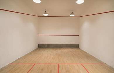 Imagem 9: VERVEINE - Venda ou Locação, 425m², 4 Suites, 6 Banheiros, 4 Vagas...