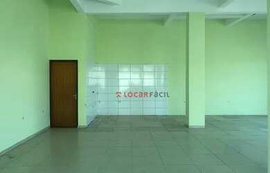 Imagem: O depósito possui 120m² de Área e está localizado em Jardim