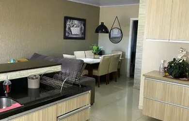 Imagem 5: Casa com loja em frente