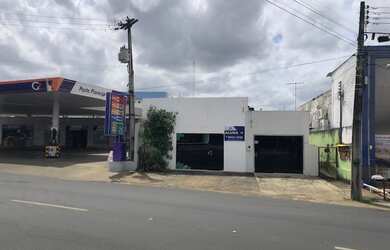 Imagem: O depósito possui 300m² de Área e está localizado em Centro