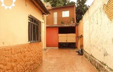 Imagem 2: CASA PRES. ALTINO. Varanda, 309m² de Área, 5 Vagas na garageme3 Dormitórios