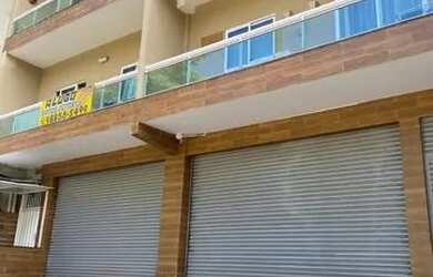 Imagem: O depósito possui 4 Vagas na garagem e 240m² de Área e está