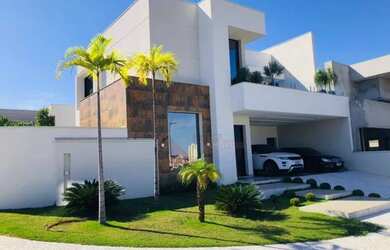 Imagem: A casa em condomínio à venda possui 3 Dormitórios, 4 Banheiros