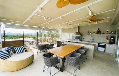 Imagem: O apartamento na cobertura possui 3 Dormitórios, 5 Banheiros