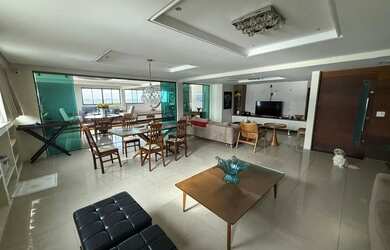 Imagem: O apartamento na cobertura possui 5 Dormitórios, 5 Banheiros