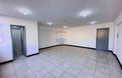 Imagem 13: Sala Comercial para Venda no Edifício Empresarial Lucílio Cobas na Pituba