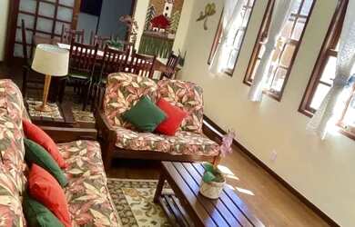 Imagem: A casa em condomínio possui 3 Dormitórios, 3 Banheiros, 1