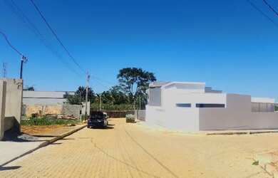 Imagem: O terreno possui 300m² de Área e está localizado em Setor