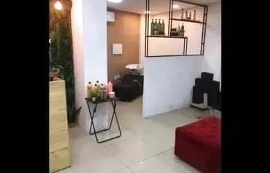 Imagem: O depósito possui 5 Vagas na garagem e 66m² de Área e está