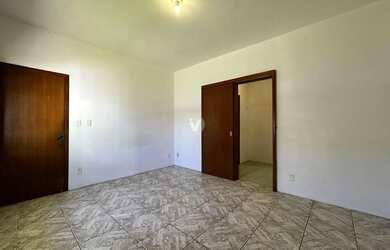 Imagem 14: Casa à venda, 05 dormitórios, suíte, terraço, salão de festas, bairro Camobi