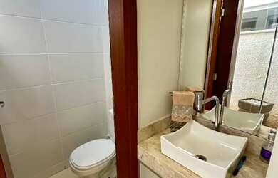 Imagem 9: Casa Moderna à Venda - 3 Suítes Plenas e Área Gourmet Climatizada