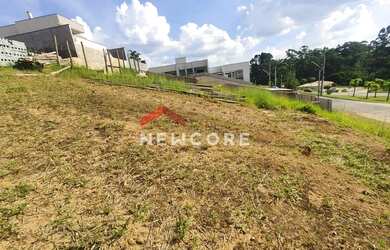 Imagem: O terreno possui 421m² de Área e está localizado em Parque