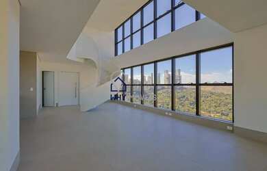 Imagem: O apartamento possui 4 Dormitórios, 5 Banheiros, 4 Vagas na