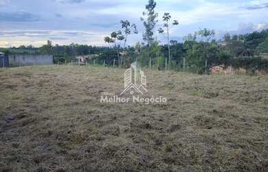 Imagem: O terreno possui 1000m² de Área e está localizado em Centro