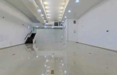 Imagem: O depósito possui 5 Vagas na garagem, 845m² de Área e Imóvel