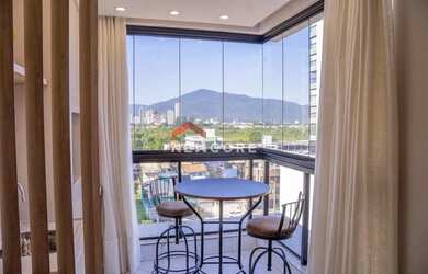 Imagem: O apartamento possui 2 Dormitórios, 3 Banheiros, 1 Vaga na