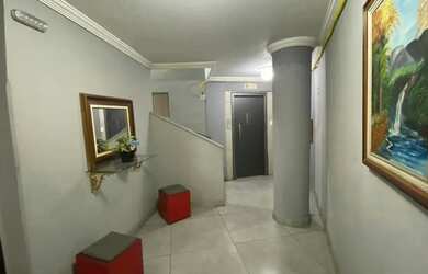 Imagem: O apartamento possui 3 Dormitórios, 2 Banheiros, 100m² de