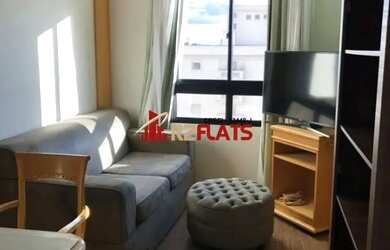 Imagem: O apartamento possui 1 Dormitório, 1 Banheiro, 1 Vaga na garagem