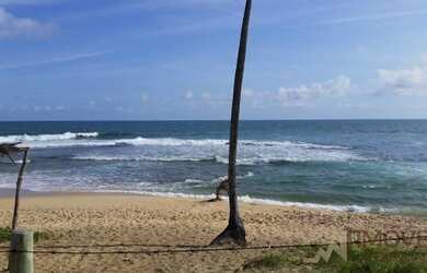 Imagem: O terreno possui 17.000m² de Área e está localizado em Arembepe