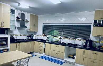 Imagem 4: Sobrado com 4 dormitórios à venda, 298 m² por R$ 1.275.000,00 - Santa...