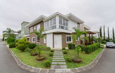 Imagem: A casa em condomínio possui 3 Dormitórios, 5 Banheiros, 4