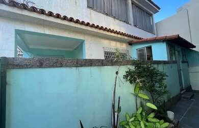 Imagem: A casa possui 1 Dormitório, 1 Banheiro e está localizado