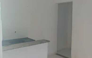 Imagem: A casa possui 2 Dormitórios, 1 Banheiro e está localizado