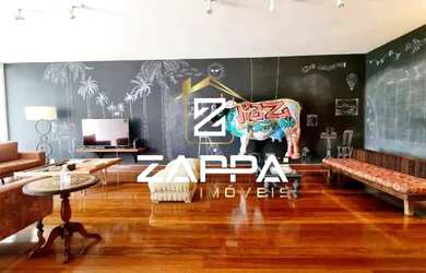 Imagem 7: Quadra da praia de Copacabana com varandão e vista mar