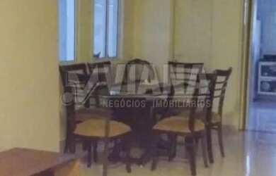 Imagem: A casa possui 3 Dormitórios, 5 Banheiros, 3 Vagas na garagem