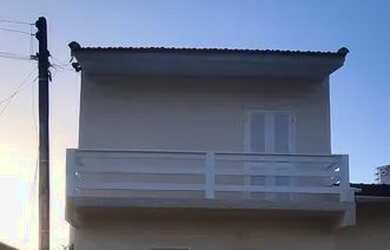 Imagem: A casa possui 2 Dormitórios, 2 Banheiros, 80m² de Área e