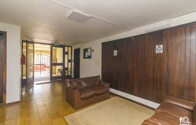 Imagem: O apartamento possui 2 Dormitórios, 1 Banheiro, 62m² de Área