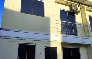 Imagem: A casa em condomínio possui 2 Dormitórios, 2 Banheiros, 2