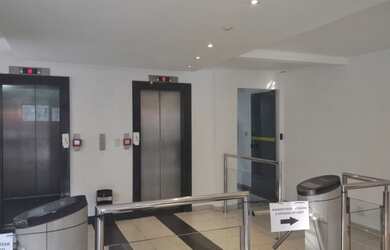 Imagem 2: Sala Comercial 118 metros quadrados Av. Ana Costa, Vila Matias - Santos - SP