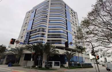 Imagem: O apartamento possui 3 Dormitórios, 5 Banheiros, 3 Vagas na