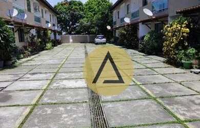 Imagem: A casa possui 3 Dormitórios, 2 Banheiros, 1 Vaga na garagem