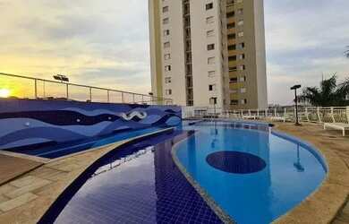 Imagem: O apartamento possui 3 Dormitórios, 2 Banheiros, 2 Vagas na