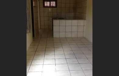 Imagem: O apartamento possui 2 Dormitórios, 2 Banheiros e está localizado