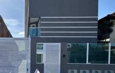 Imagem: A casa em condomínio possui 2 Dormitórios, 3 Banheiros, 1