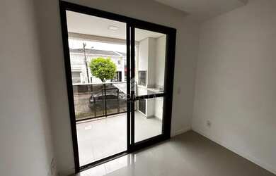 Imagem 2: Apartamento com 02 dormitórios 01 suíte no bairro Trindade em Florianópolis