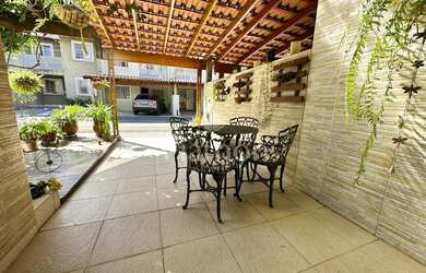 Imagem 5: Sobrado à venda, Santa Felicidade, CURITIBA - PR