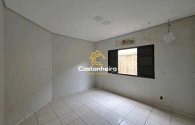 Imagem 4: Sobrado 03 quartos sendo 02 suítes - plano diretor sul