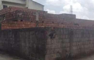 Imagem 16: Casa pra vender no aeroporto.o terreno ao lado tbem faz parte dela