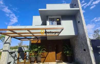 Imagem: A casa em condomínio possui 3 Dormitórios, 2 Banheiros, 2