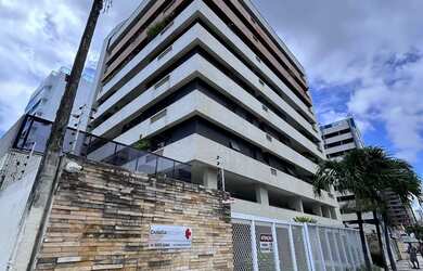 Imagem: O apartamento possui 3 Dormitórios, 4 Banheiros, 2 Vagas na