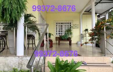 Imagem: A casa possui 2 Dormitórios, 3 Banheiros, 2 Vagas na garagem