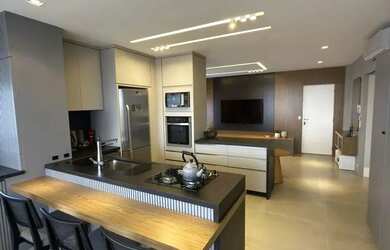 Imagem: O apartamento possui 3 Dormitórios, 2 Banheiros, 2 Vagas na